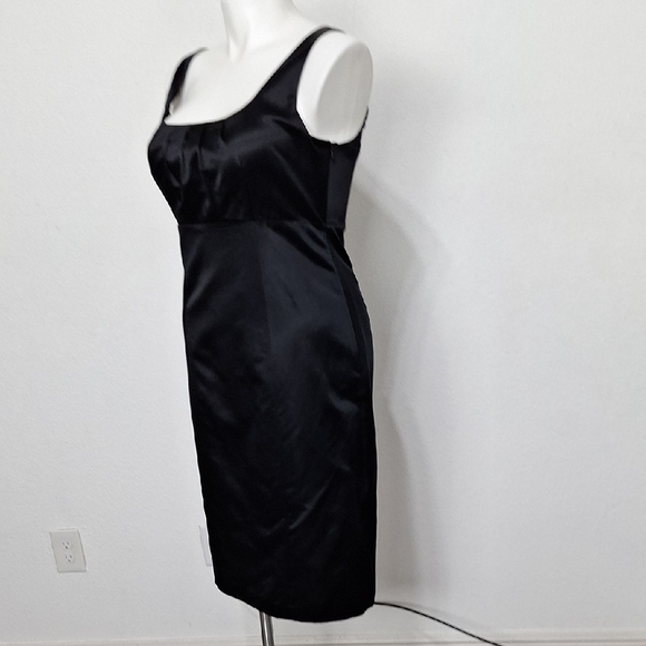 Banana Republic Black Quiet Luxury Minimalist Silk Blend Sheath Midi Dress Sz.12 - Picture 10 of 13